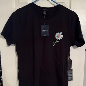 Forever 21 Black Shirt White Daisy Size M Medium New